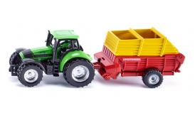 image: Traktor mit Pöttinger Ladewagen